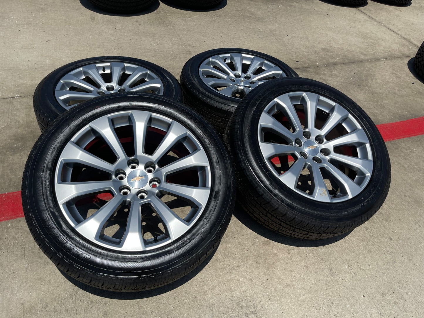 22" Chevy Silverado High Country OEM 5922 wheels rims Tahoe SET
