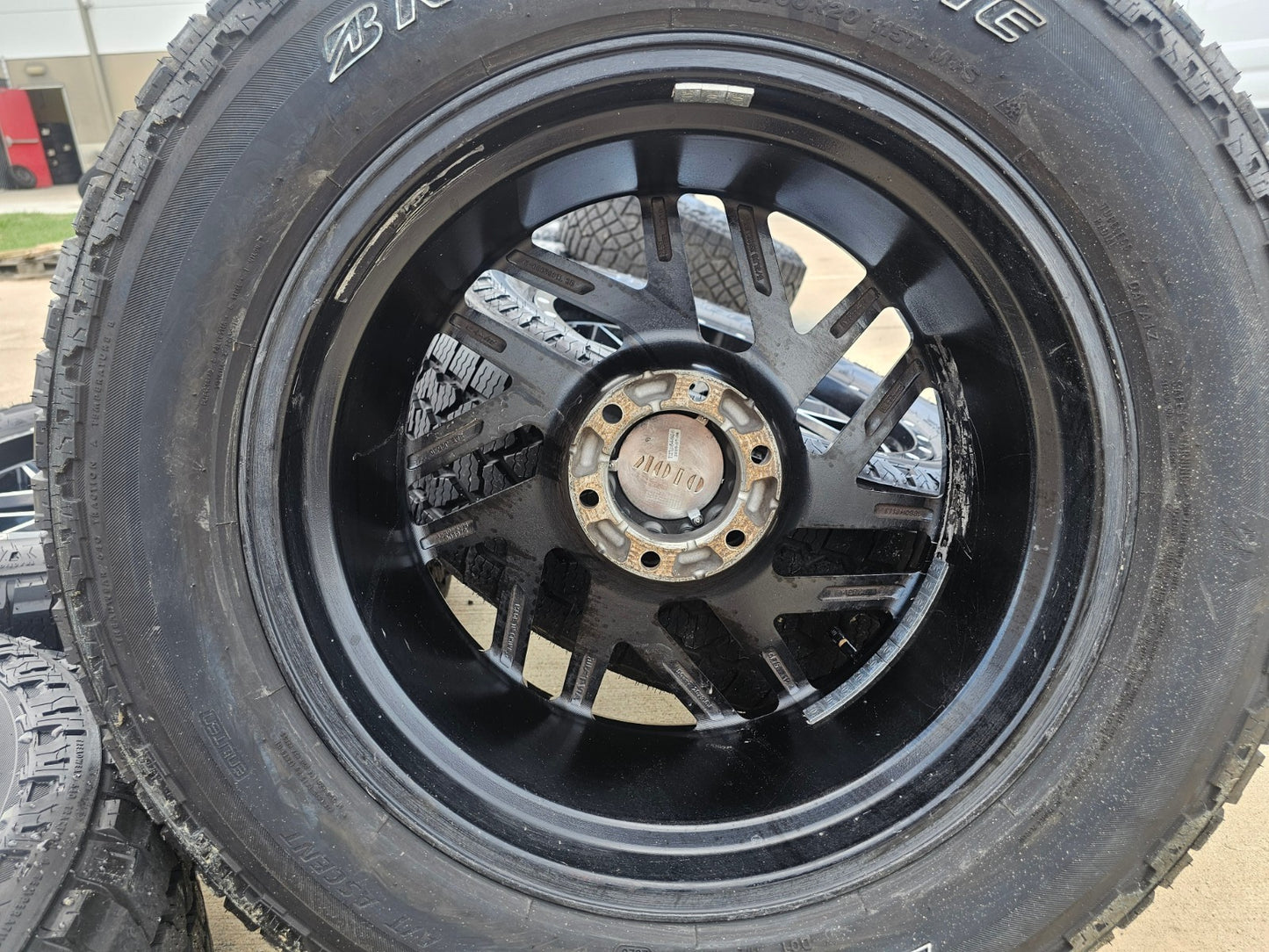 20x9 20" MOTO METAL MO985 Breakout Silverado RAM Tacoma wheels rims 6x139 6x5.5
