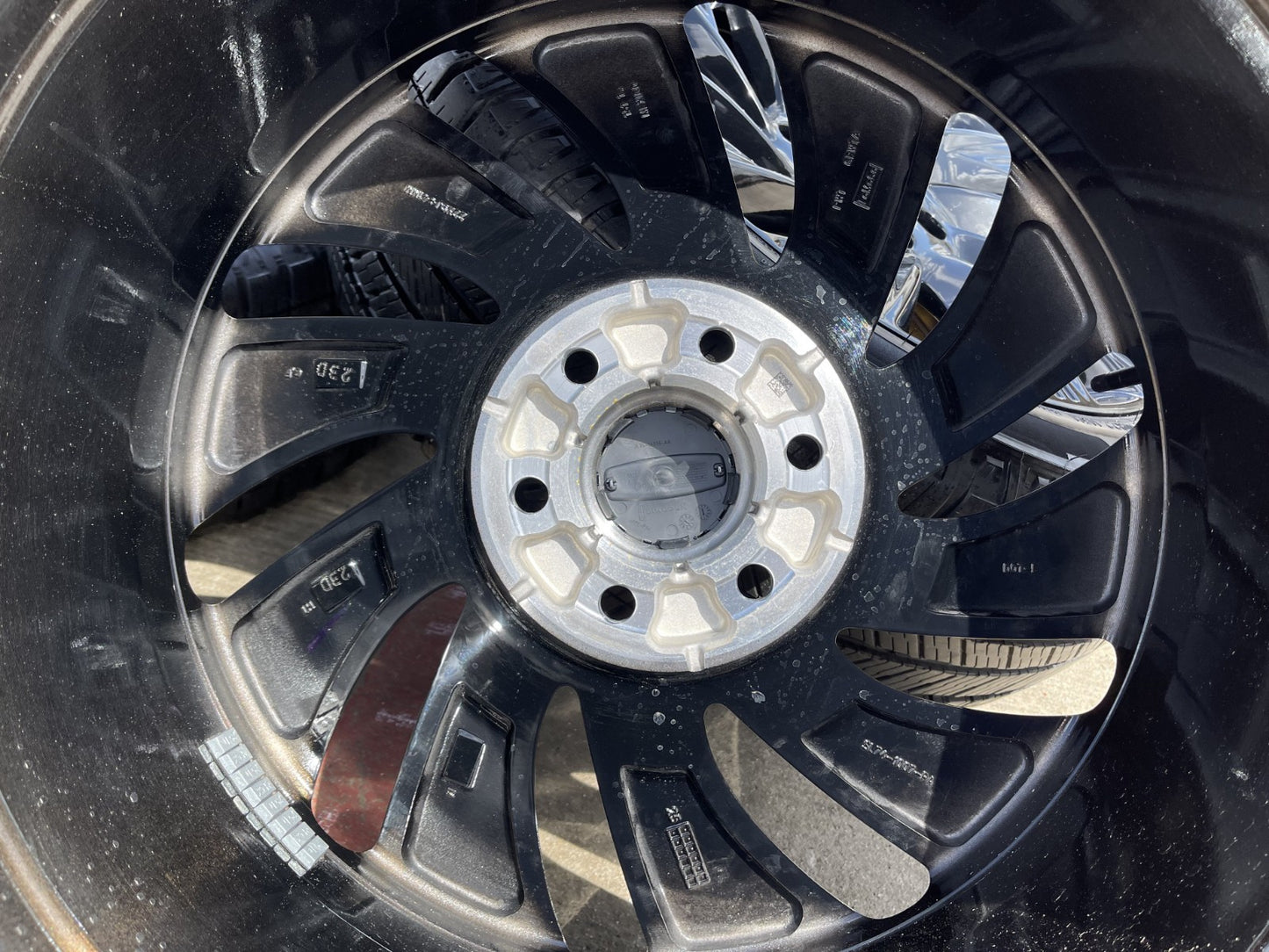 22" Lincoln Navigator OEM 10665 rims wheels BLACK LABEL 2025 2026 MICHELIN