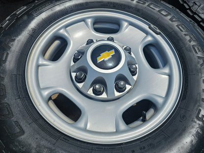 17" Chevy Silverado GMC Sierra 2500 3500 OEM 8095 wheels COOPER A/T3