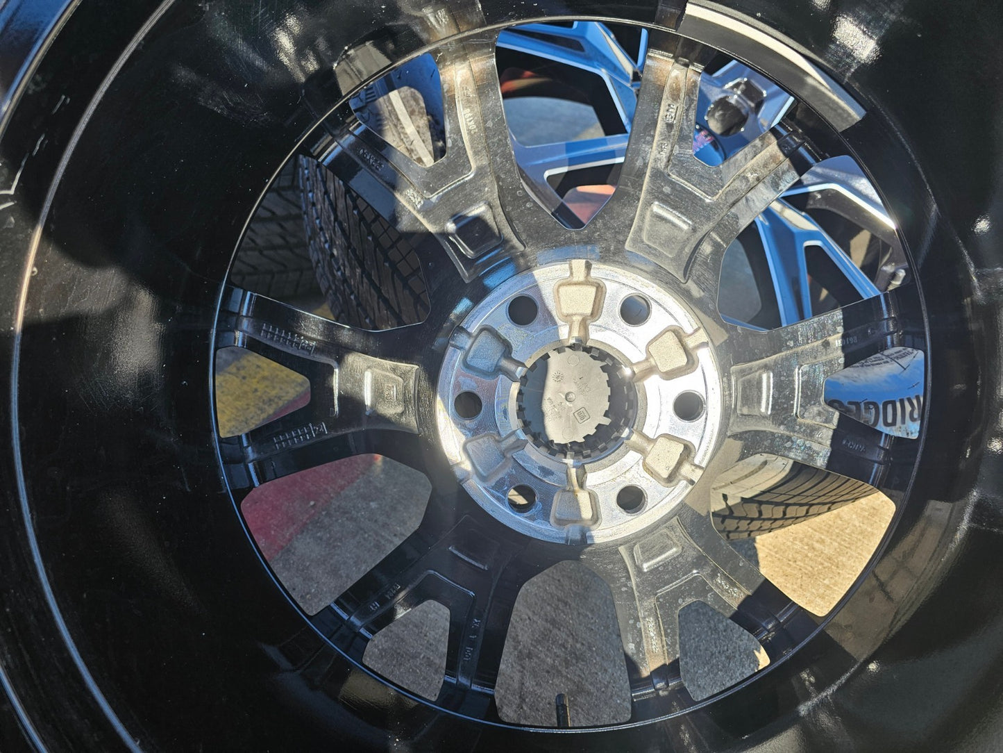 22" GMC Yukon Sierra Chevy Tahoe Escalade OEM 5944 wheels rims 2025 2026 NEW