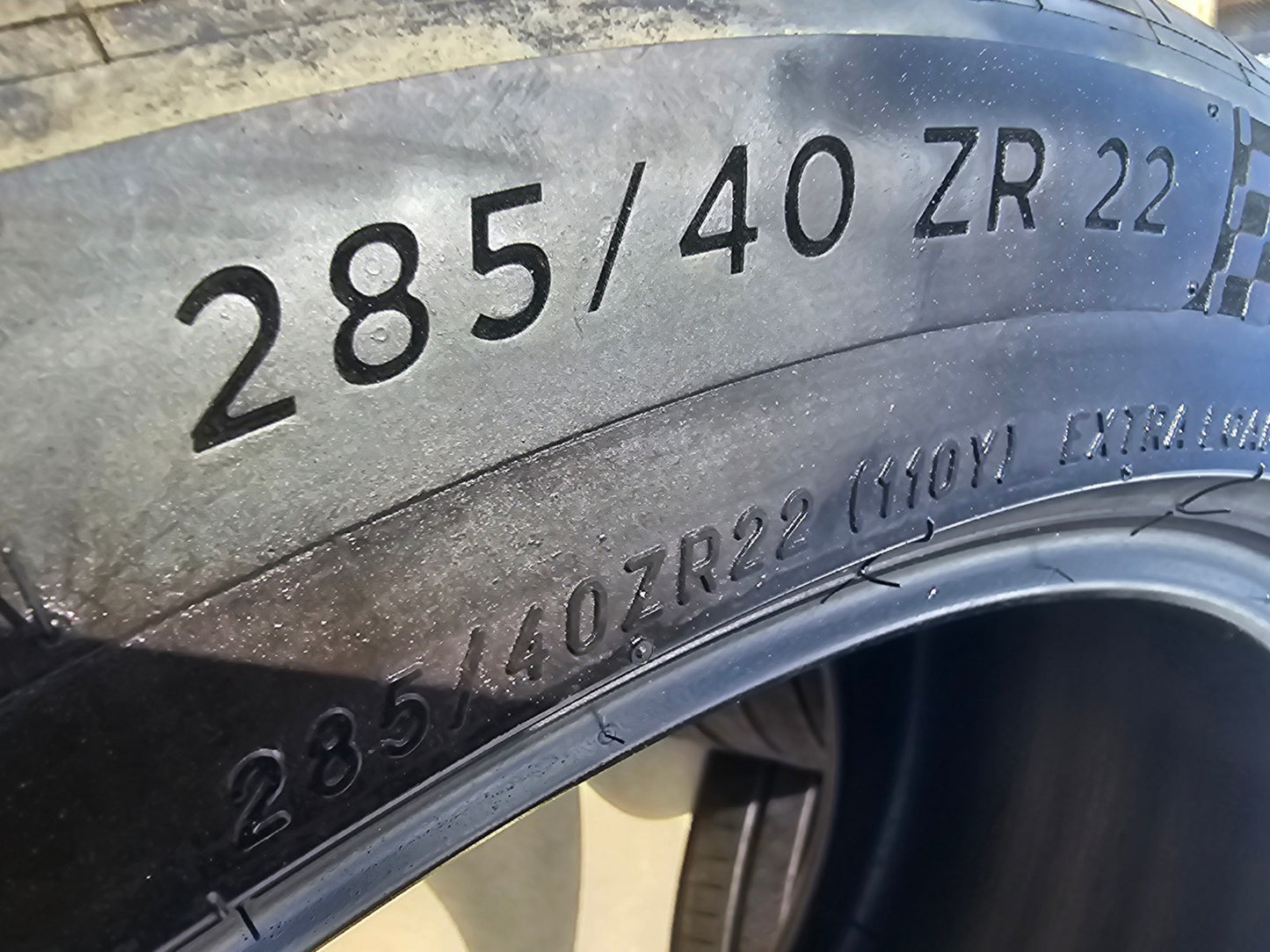 (2) 285/40/22 + (2) 325/35/22 Michelin Pilot Sport 4 S 110Y XL STAGGERED tires