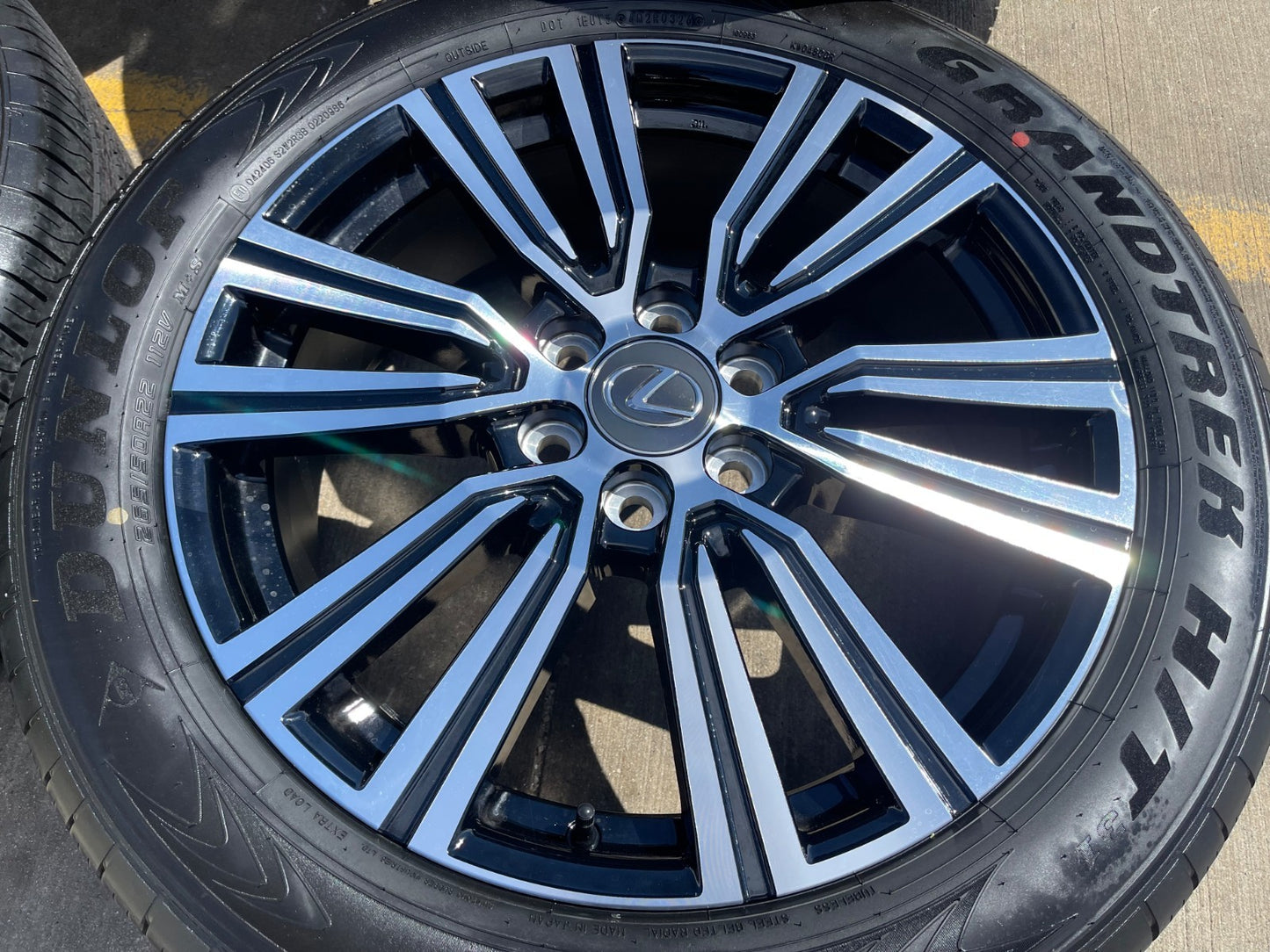 22" Lexus LX600 OEM wheels rims 74402 Toyota Tundra Sequoia 2025 2026 2027