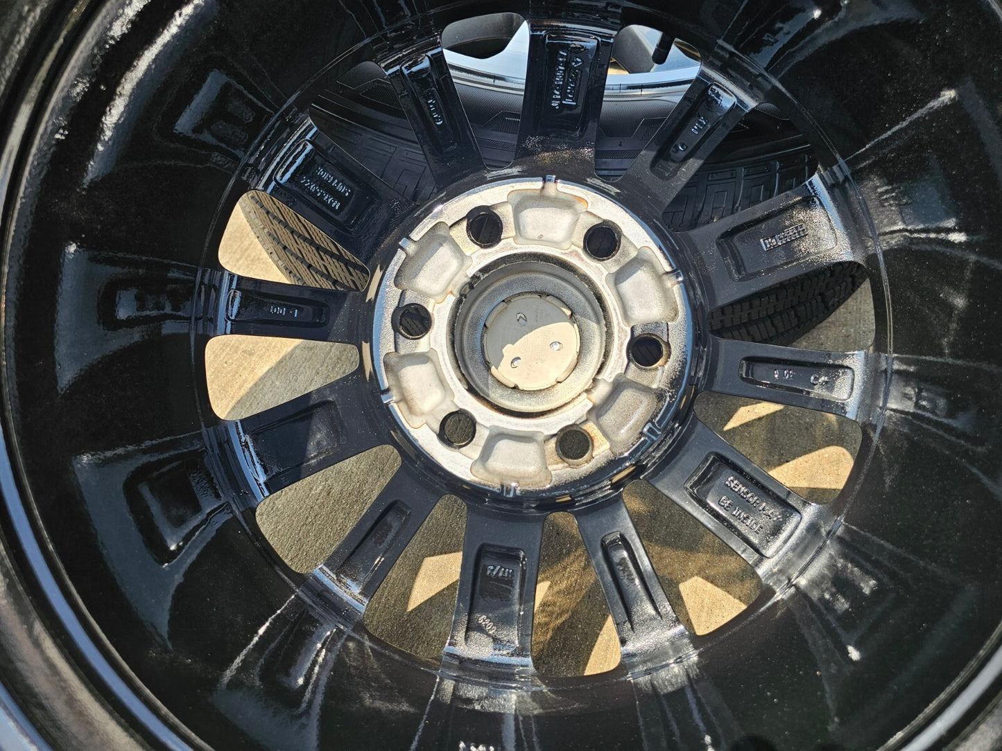 18" Ford F-150 Expedition 10142 OEM rims wheels tires NEW