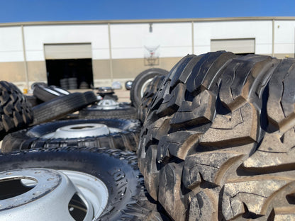 17" Ford F-350 Dually OEM 10477 10478 rims wheels tires SET NEXEN 33"