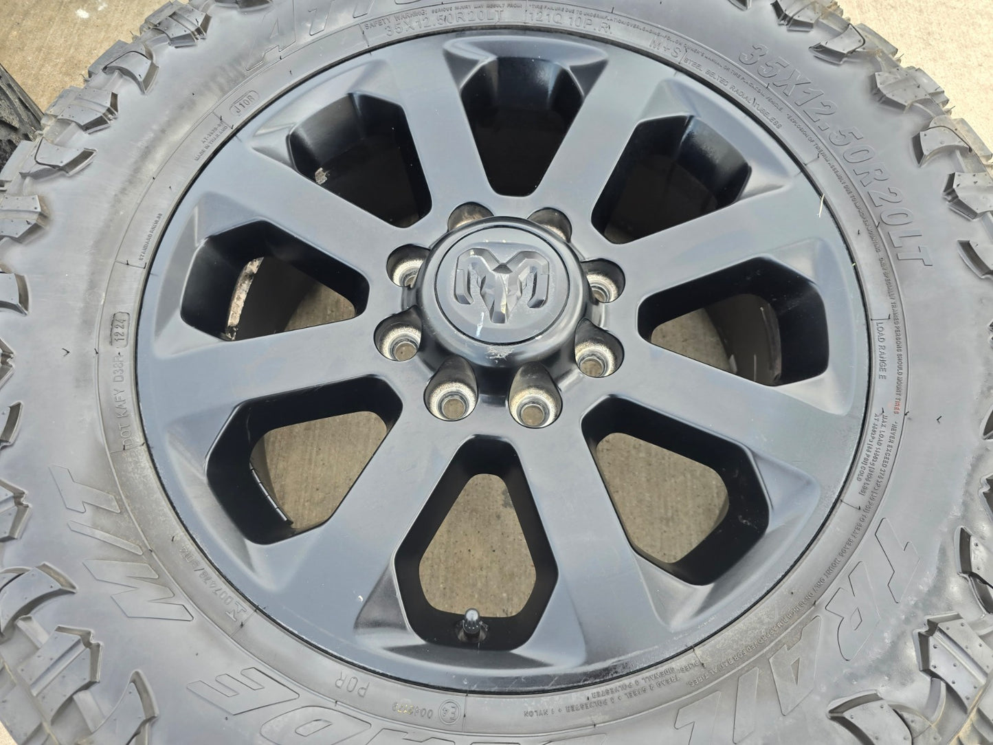20" Dodge Ram 2500 3500 LARAMIE OEM 2700 wheels rims tires 35"