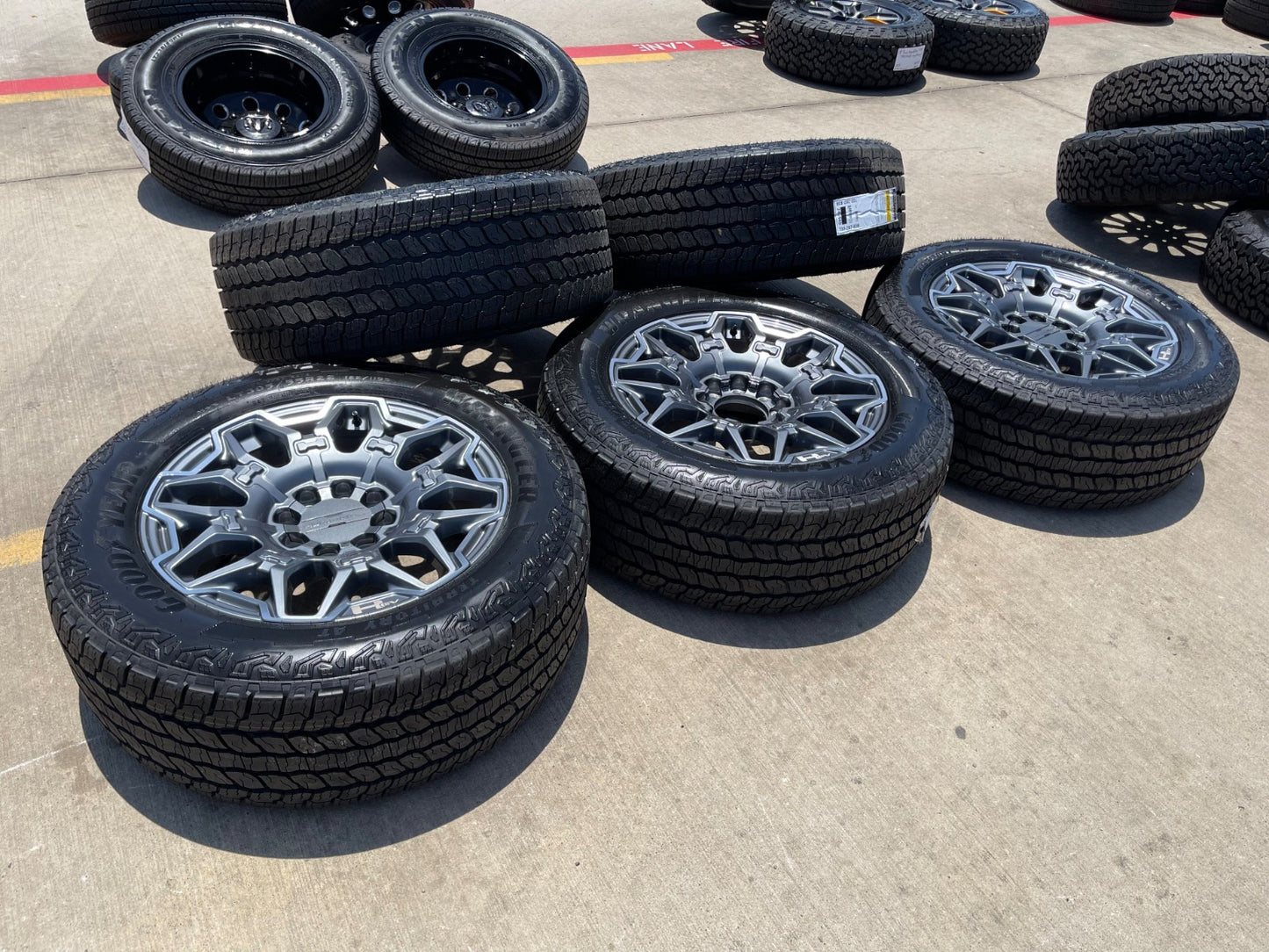 (5) 22" Hummer EV HEV 2500 OEM 8x165 14094 wheels rims 2025 2026 NEW GOODYEAR