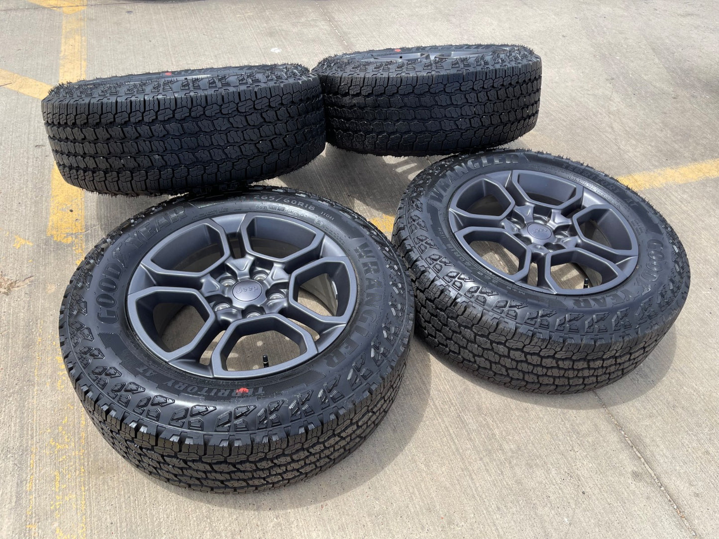 18" Jeep Grand Cherokee TRAILHAWK L OEM wheels rims 9309 Durango SET NEW