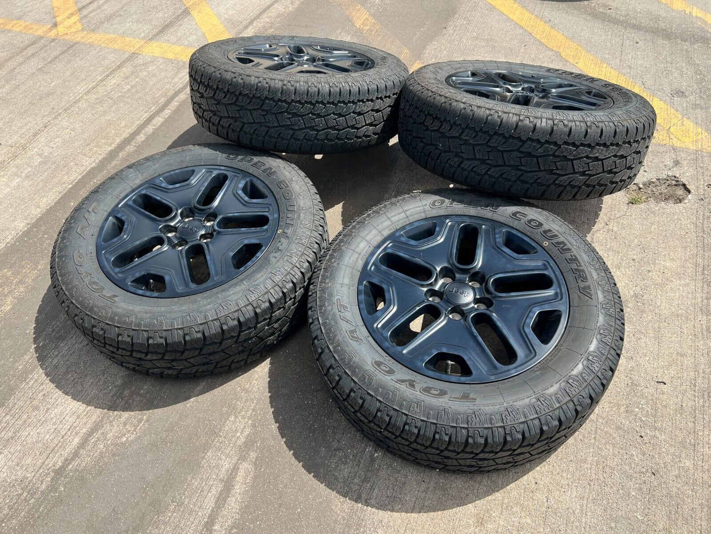 17" Jeep Cherokee wheels OEM rims Compass Renegade 9199 black A/T tires