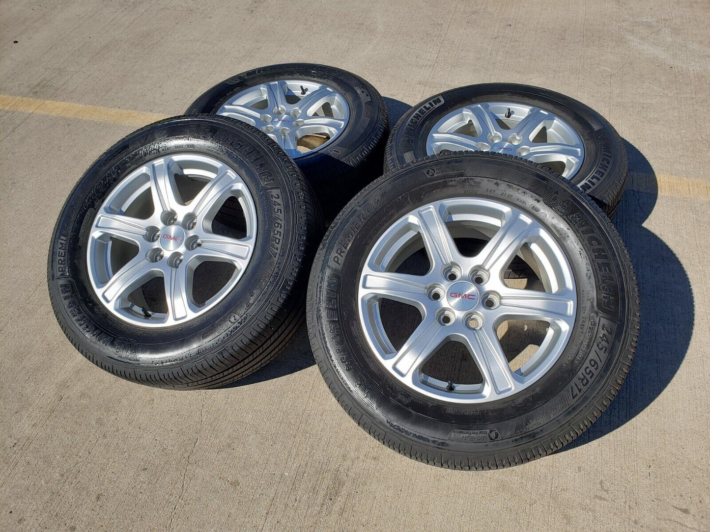 17" GMC Acadia Chevy Blazer Cadillac XT6 OEM wheels rims 5795 tires