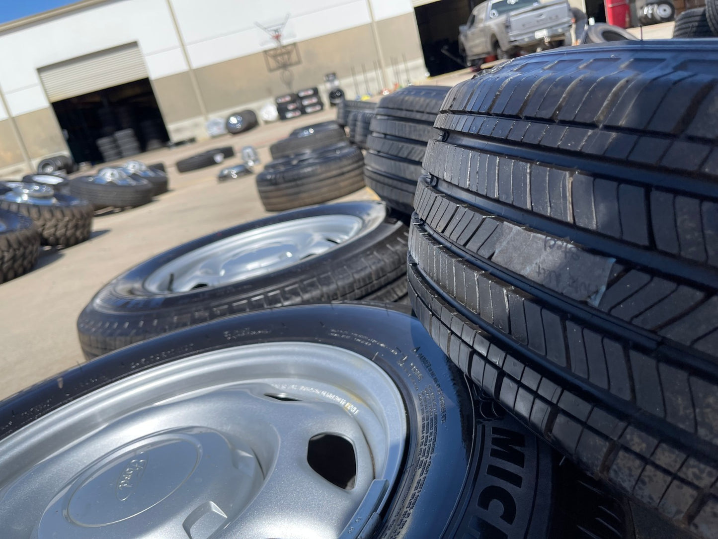 17" Ford F-150 OEM rims wheels 3857 tires steel 2024 2025 2026 2027 MICHELIN NEW