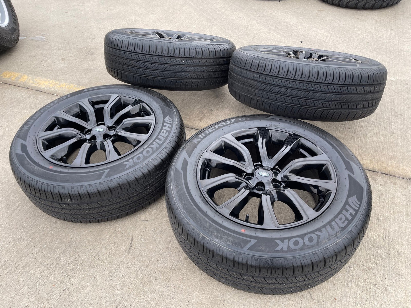 18" Land Rover Discovery Sport OEM wheels rims 72256 Velar Evoque NEW