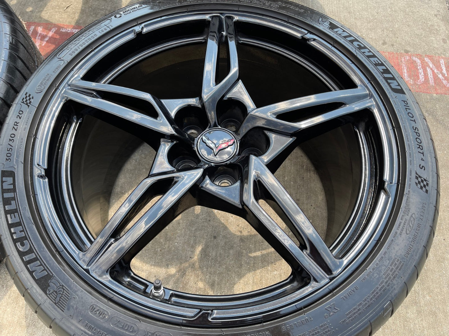 19" + 20" Chevy Corvette C8 OEM 14007 14008 wheels rims BLACK TPMS MICHELIN