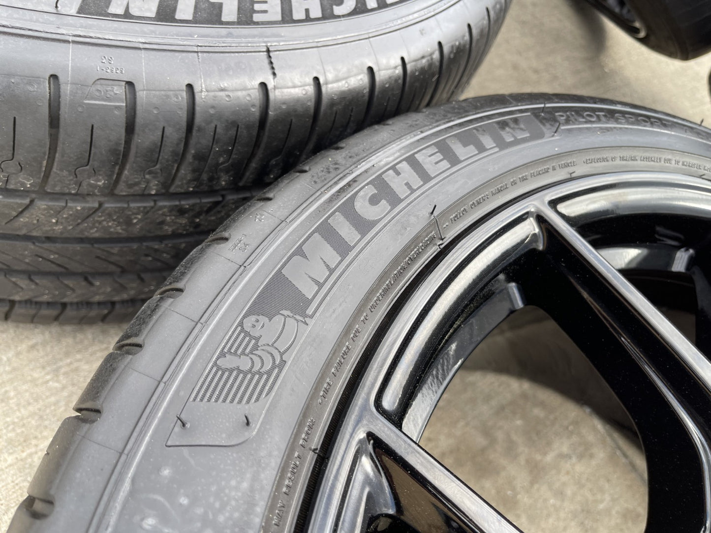 19" Ford Mustang GT Track Pack OEM 10277 10363 wheels rims tires MICHELIN
