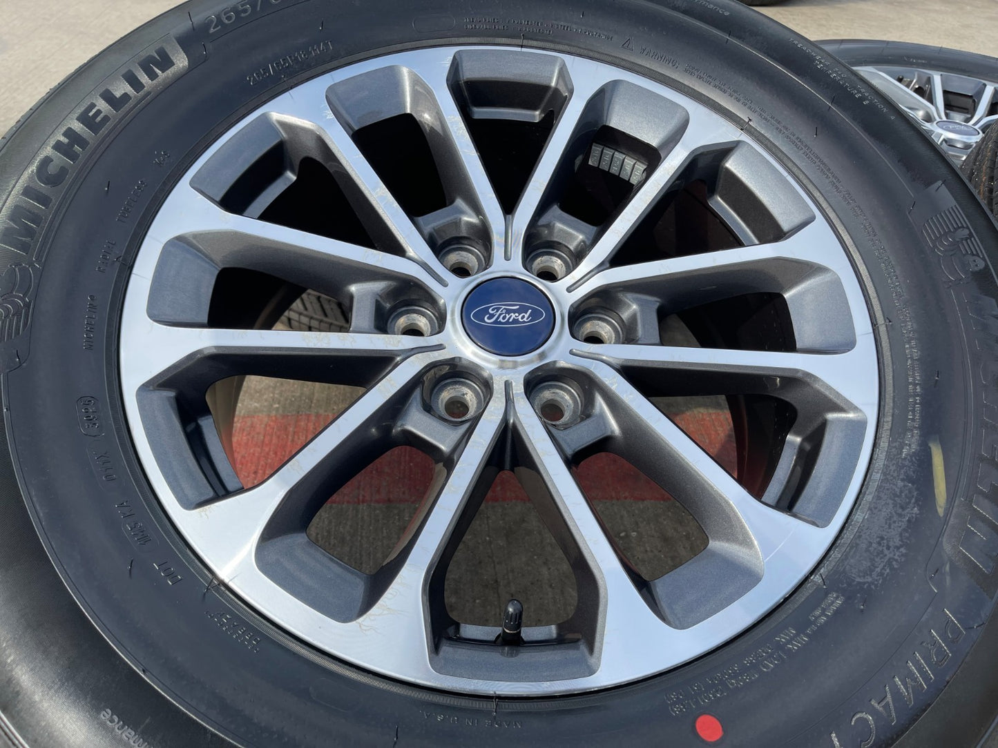 18" Ford F-150 Lariat OEM rims wheel 10169 tires Expedition MICHELIN NEW