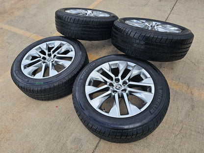 19" Toyota Rav4 Premium OEM 75244 wheels rims Highlander MICHELIN