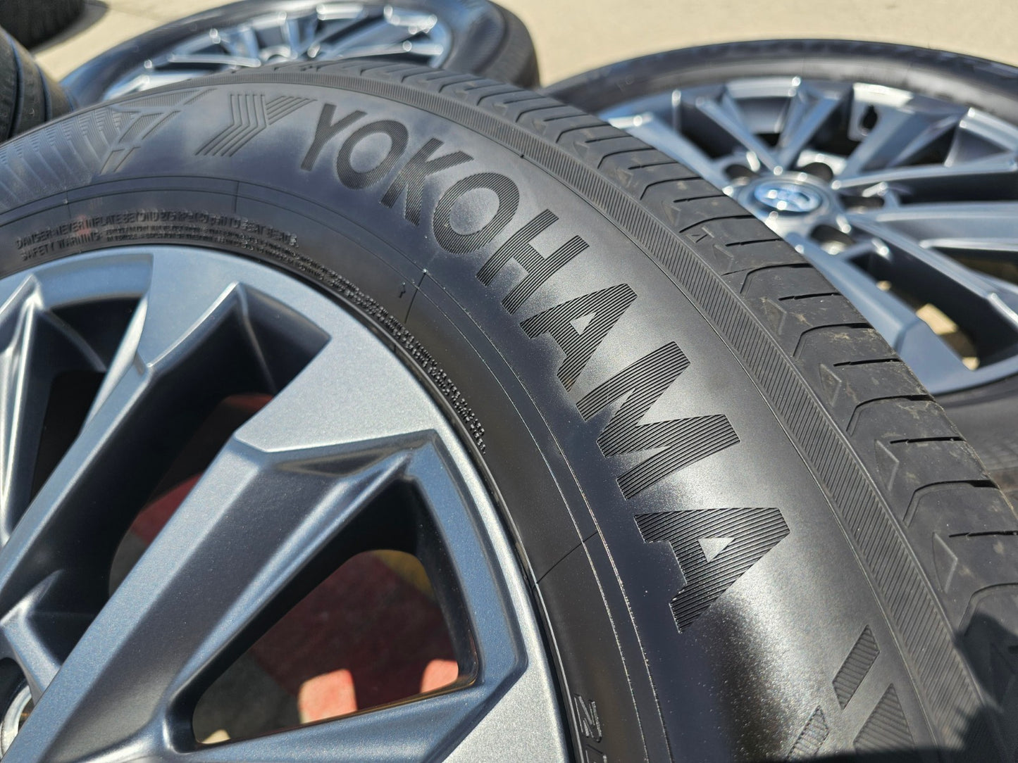 20" Toyota Land Cruiser OEM wheels rims 94057 Tundra Sequoia 2024 2025 2026