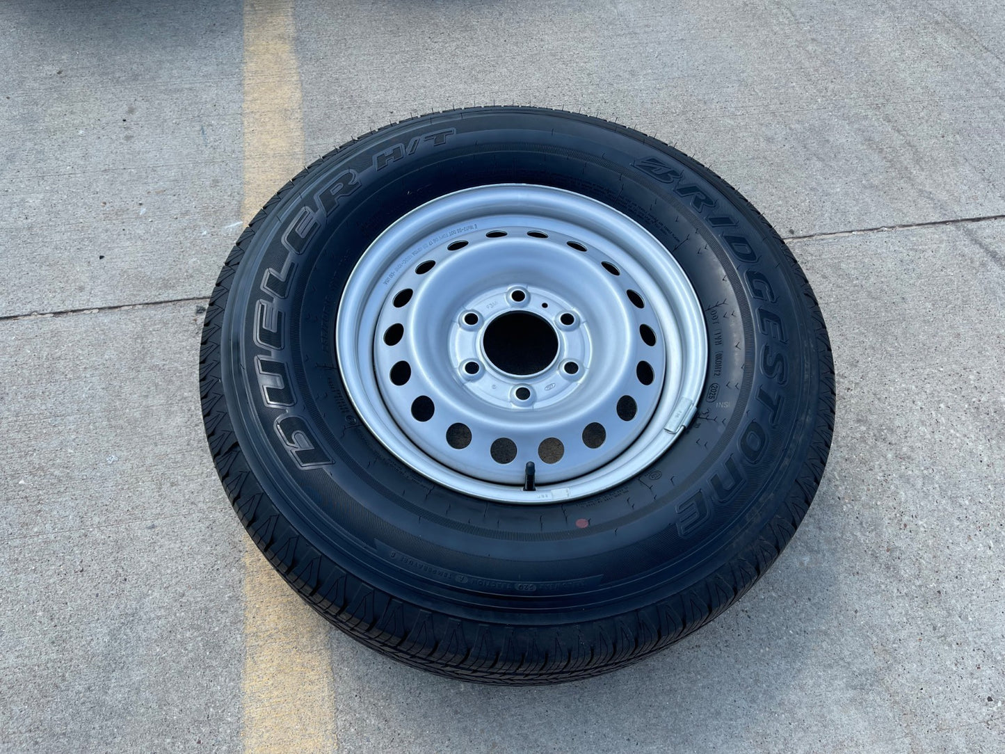 16" Ford Bronco steel wheel rim tire 10226 Ranger 2023 2024 2025 2026 2027 NEW