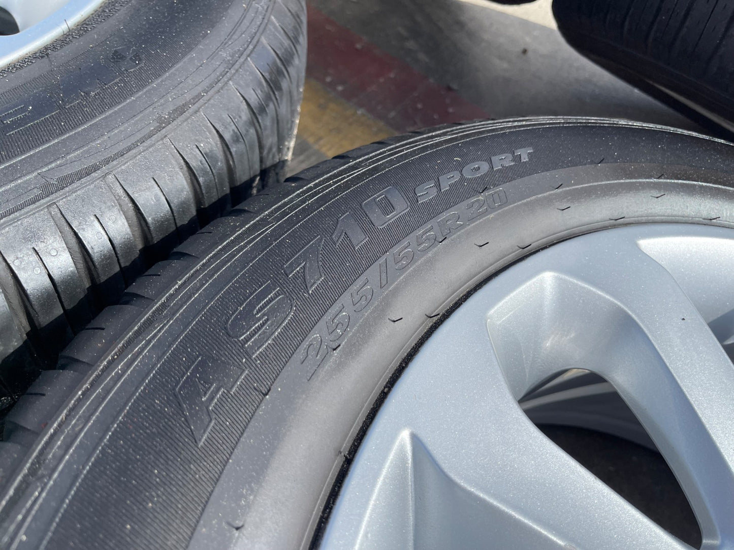 20" Range Rover OEM 72245 wheels rims Land Defender tires DISCOUNTED