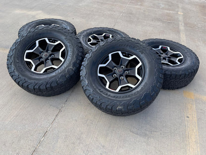 17" Jeep Wrangler RUBICON OEM wheels rims tires 9237 SET black BFG 33"