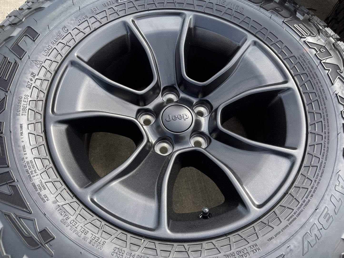 (5) 17" Jeep Wrangler Rubicon OEM 96226 wheels rims Gladiator FALKEN A/T3 NEW