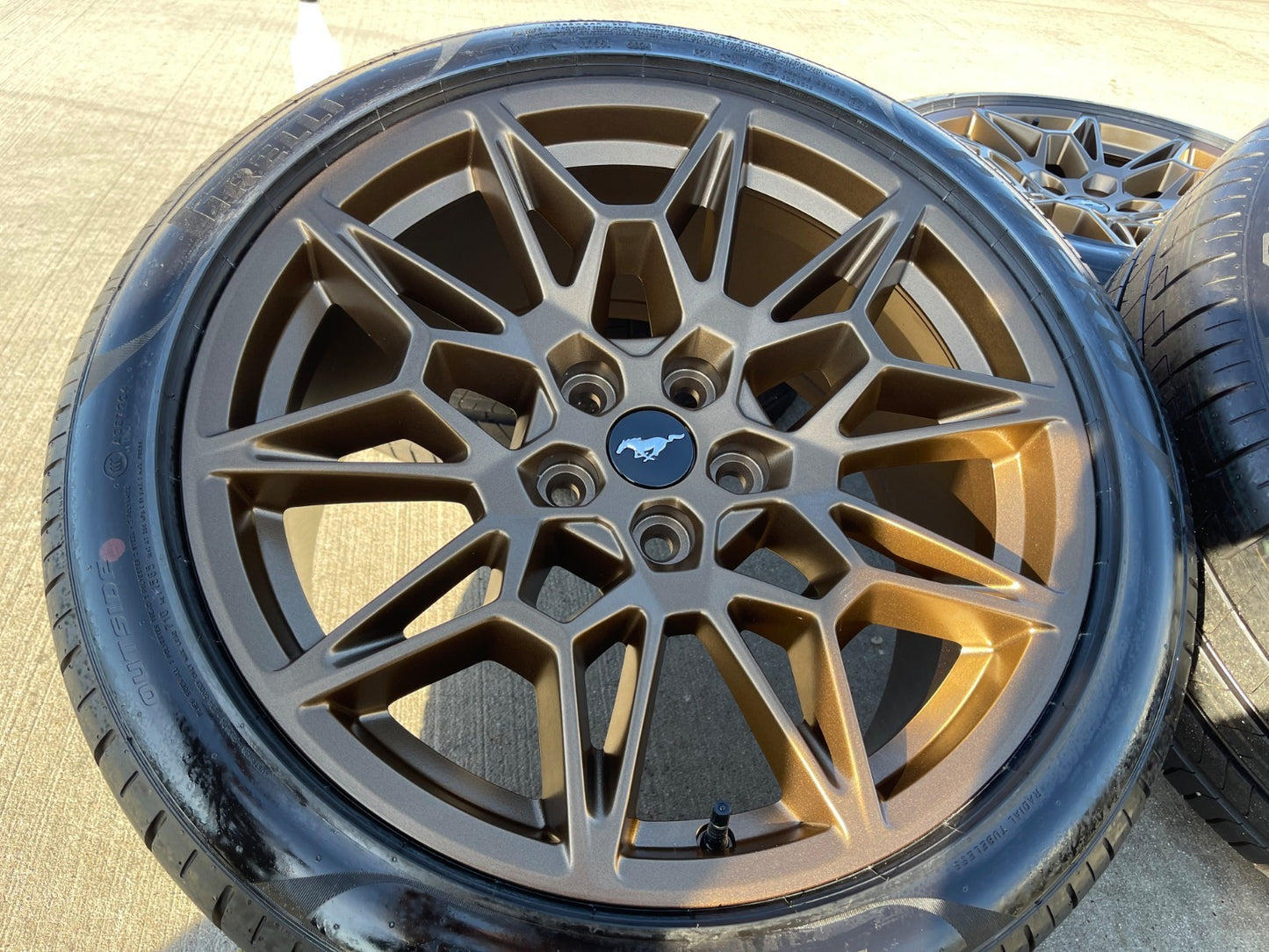 19" Ford Mustang GT Track Pack OEM 10600 10603 Bronze wheels rims 2025 2026 NEW
