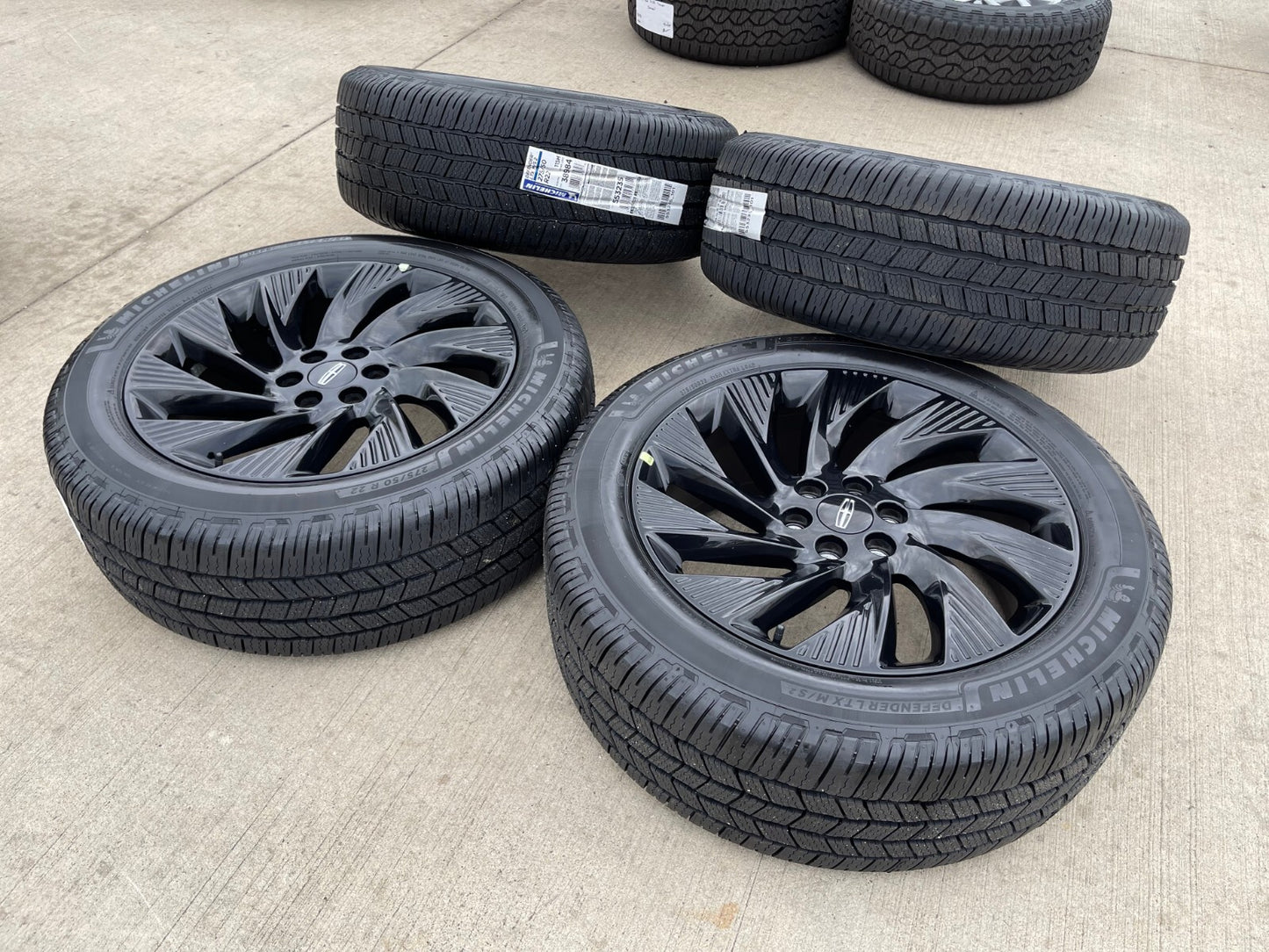 22" Lincoln Navigator OEM 10665 rims wheels BLACK LABEL 2025 2026 MICHELIN NEW
