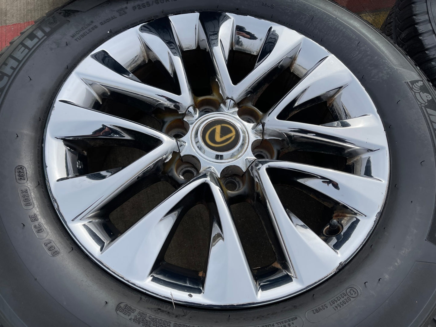18" Lexus GX460 GX470 Tacoma 4Runner OEM 74297 CHROME wheels rims MICHELIN