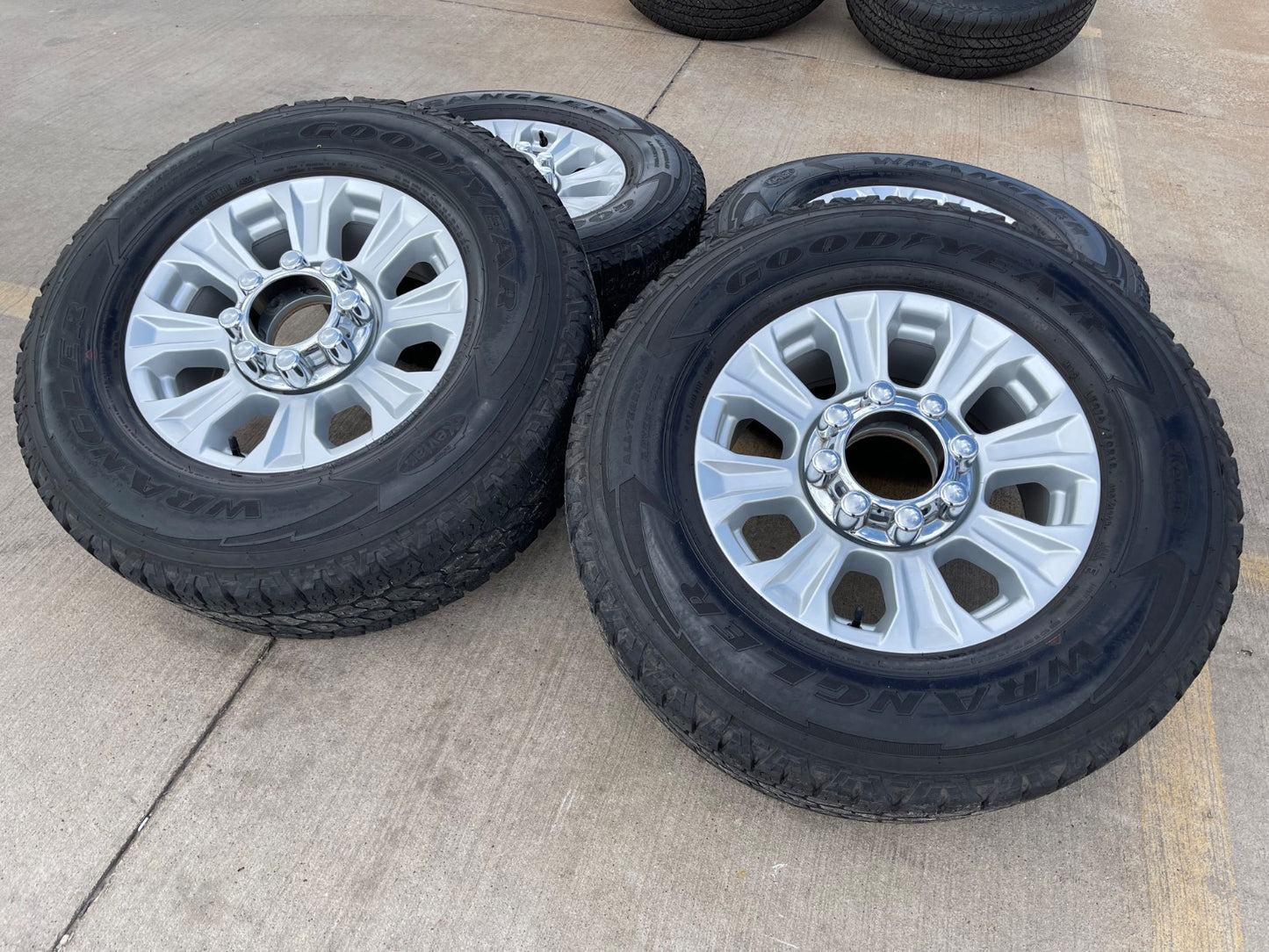 18" Ford F-250 F-350 OEM rims wheels 10097 tires GOODYEAR A/T