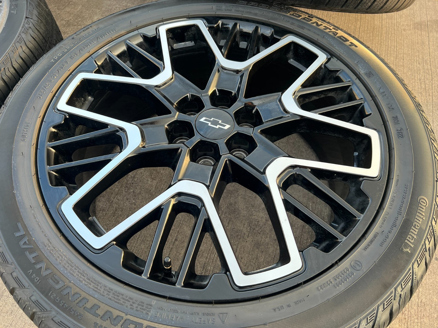 21" Chevy Blazer RS GMC Acadia OEM 95471 wheels rims Traverse 2023 2024 2025 NEW