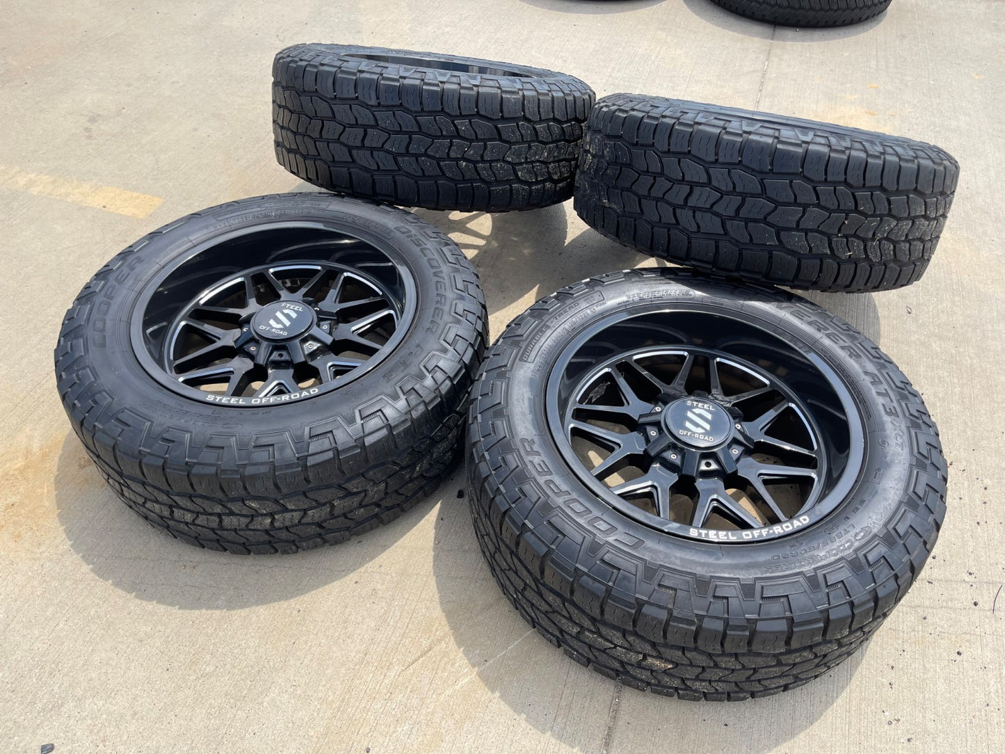 20x9 Steel Off-Road Revolt Ram 1500 Wrangler Gladiator rims wheels 5x127 5x139