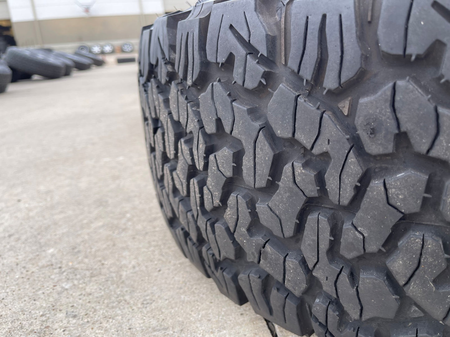 18" Ford F-250 F-350 OEM TREMOR rims wheels 10482 BFG KO2 KO3 A/T 35"