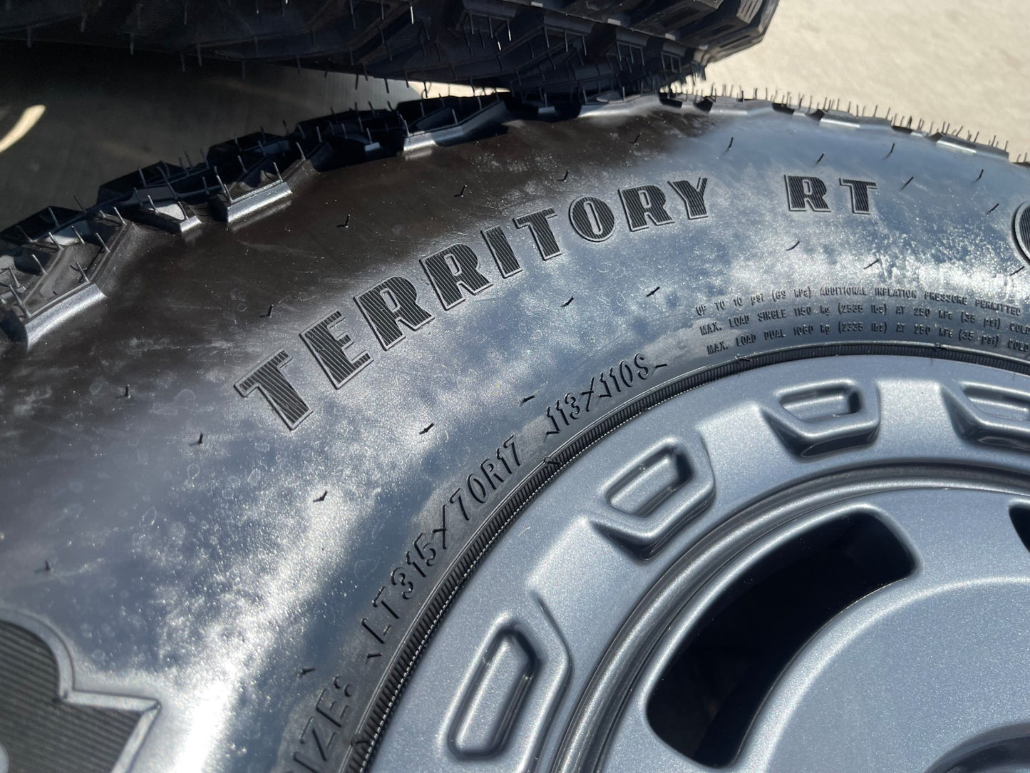 17" Ford Bronco HERITAGE SASQUATCH wheels rims 10464 GOODYEAR A/T 35" NEW