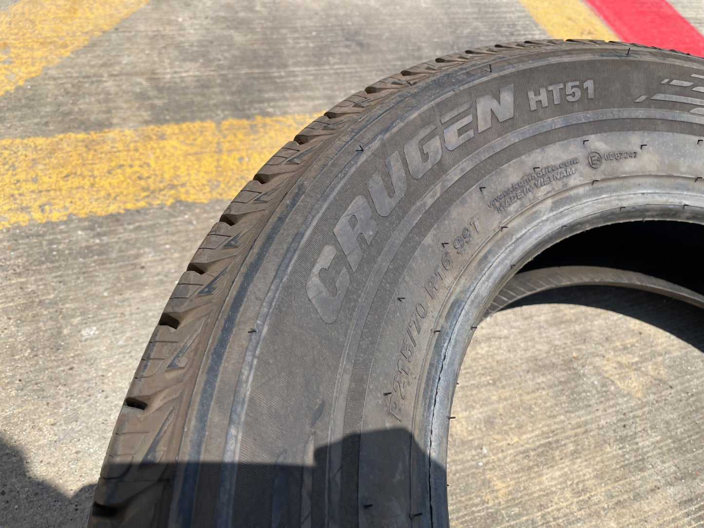 (1) 215/70/16 Kuhmo Crugen H/T51 HT51 tire 99T P215/70R16 NEW
