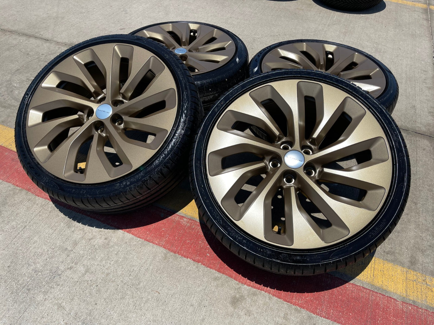 21" Lucid Air OEM Grand Touring 95542 95543 wheels rims 2022 2023 2024 2025 NEW
