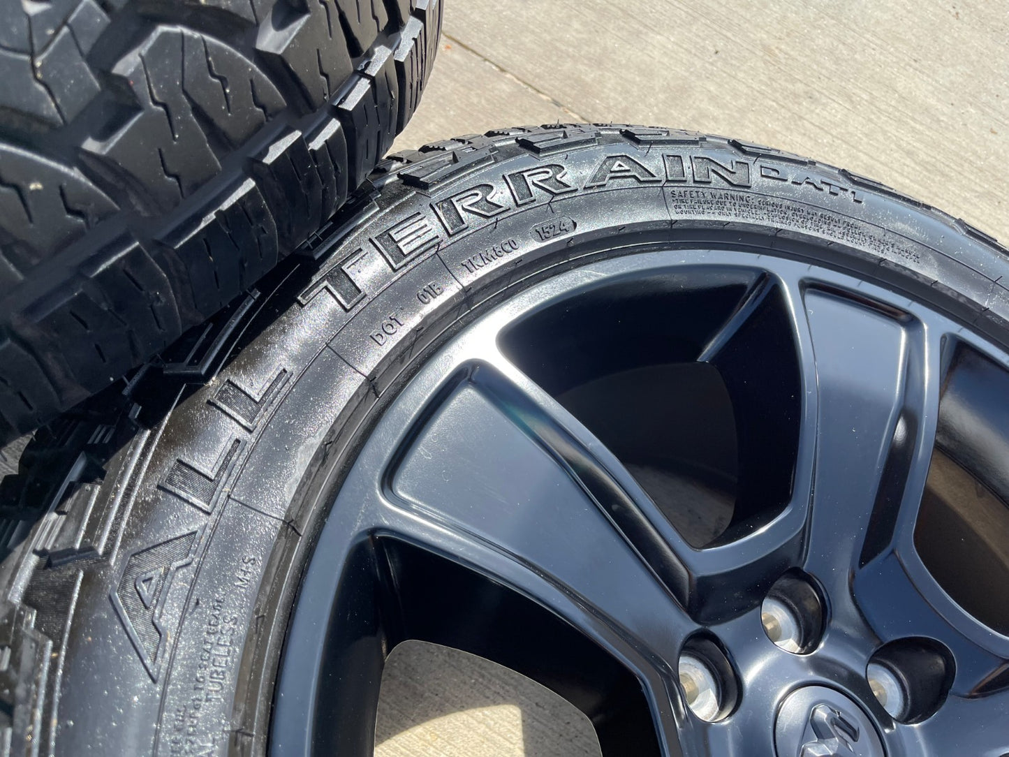20" Dodge Ram 1500 OEM LIMITED 2676 2723 wheels rims 2023 2024 2025 2026 SET