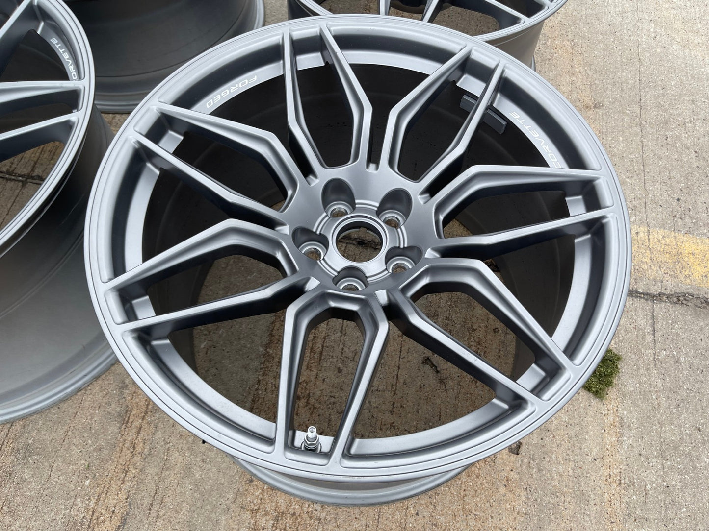 20" + 21" Chevy Corvette Z06 C8 OEM 95580 95581 wheels rims 2024 2025 2026 NEW