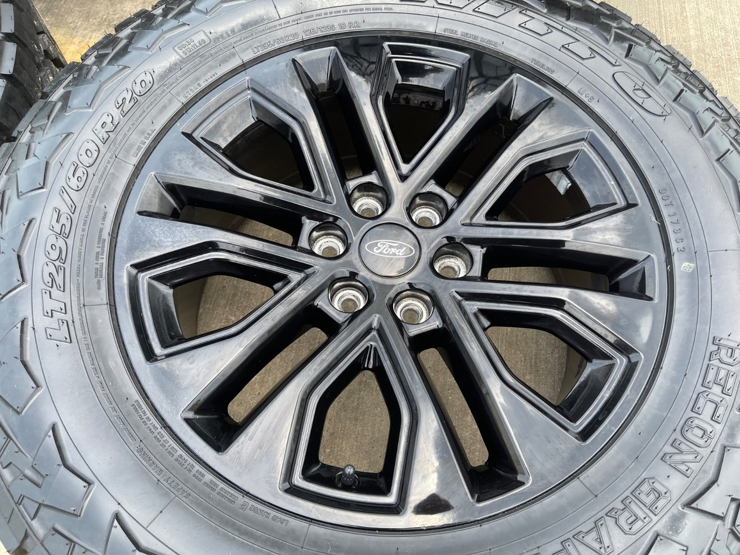 20" Ford F-150 LARIAT OEM 10619 rims wheels Expedition 2026 2027 NEW 34" NITRO