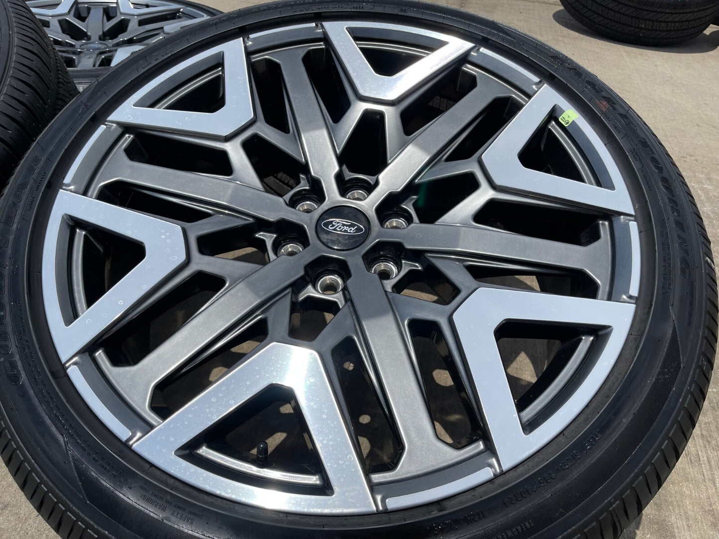 24" Ford F-150 LIMITED Plus OEM rims wheels Expedition 2024 2025 2026 NEW