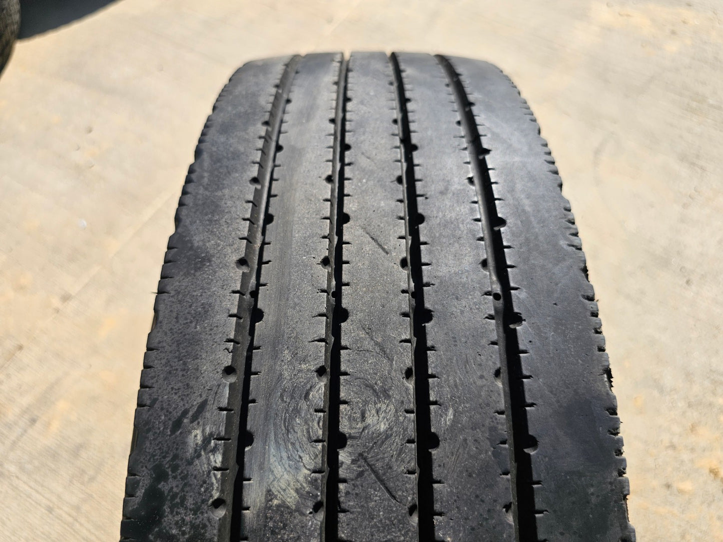 19.5" Ford F-450 Dually F-550 rim RAM 4500 OEM 10x225 spare