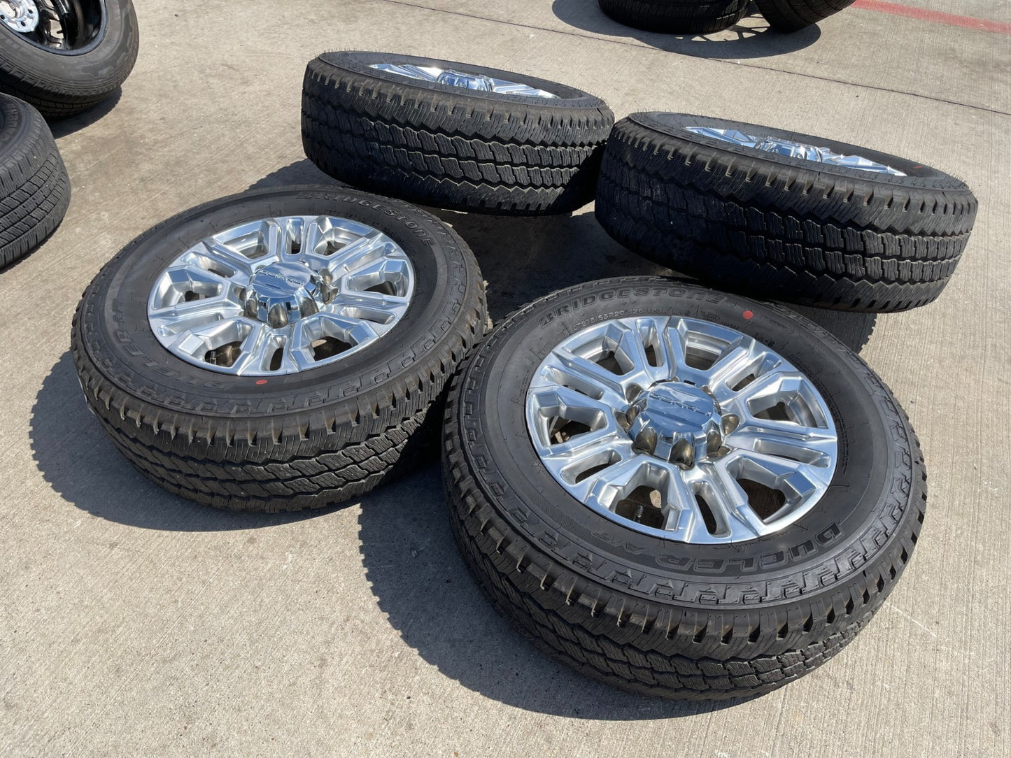 20" GMC Sierra Denali 2500 3500 OEM 5957 wheels rims tires 2022 2023 2024 2025