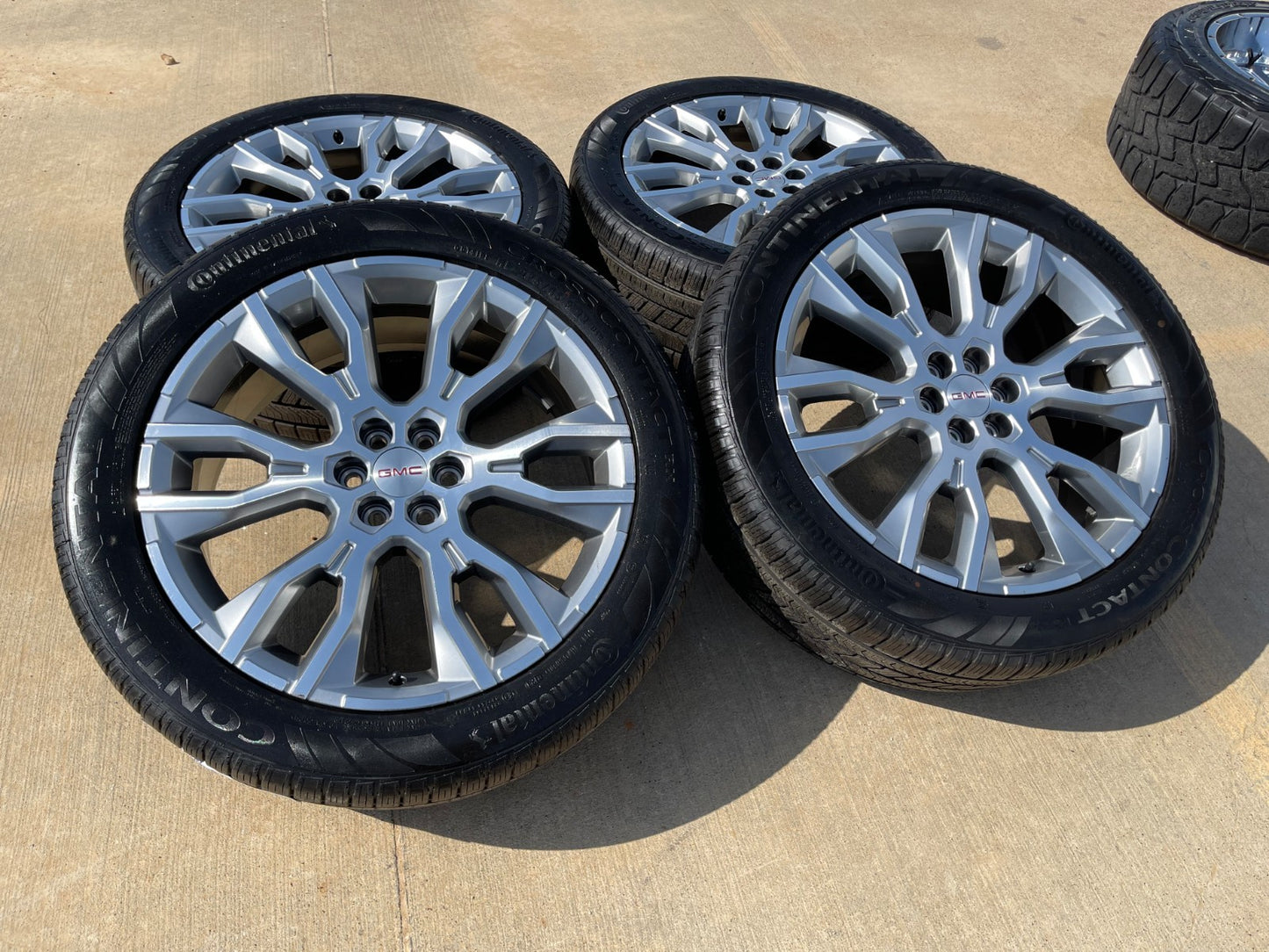 22" GMC Acadia OEM 95992 wheels rims SETBlazer Traverse Buick Enclave XT6 NEW