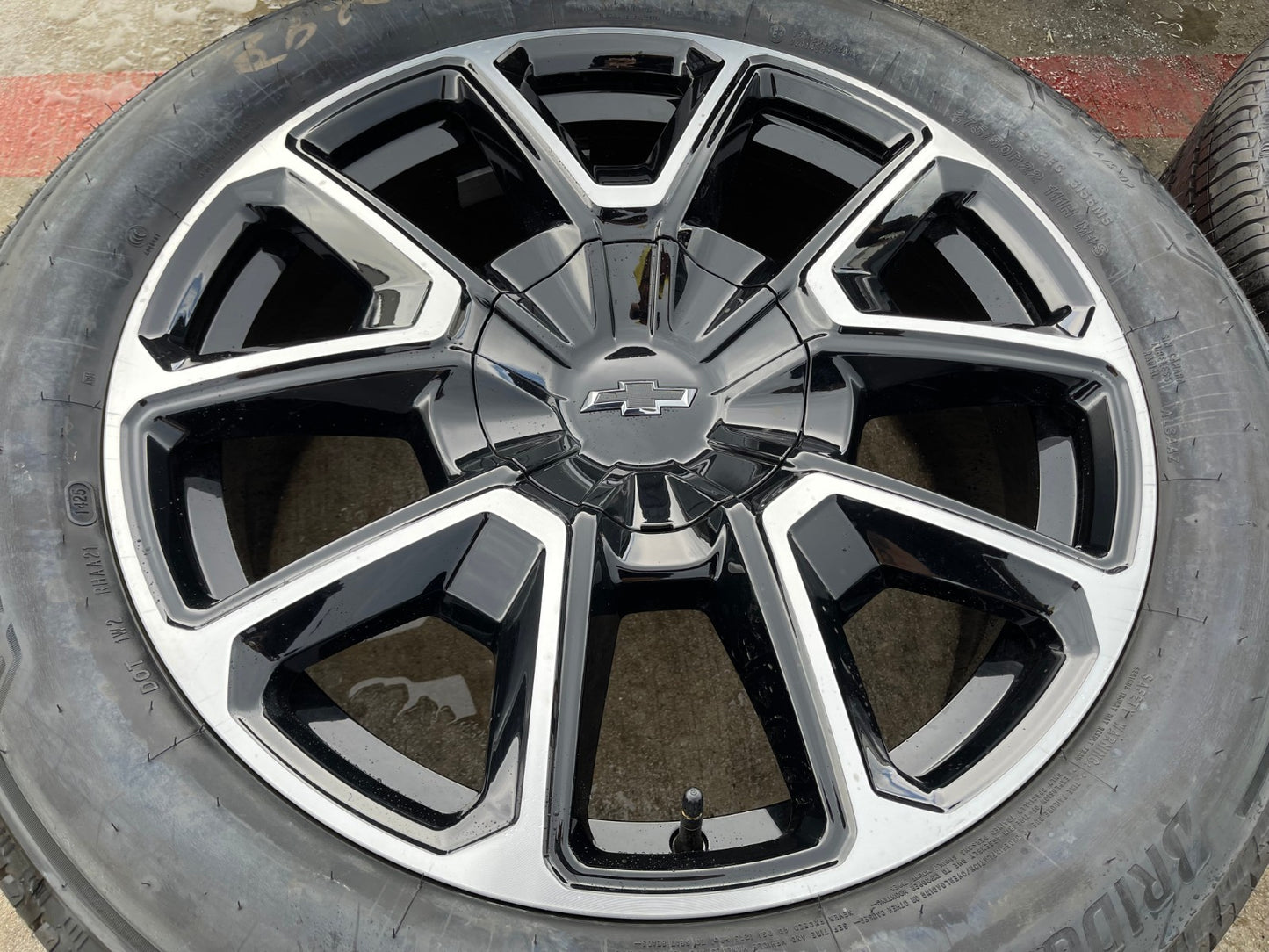 22" Chevy Tahoe Suburban RST OEM 14035 wheels rims Silverado 2025 2026 NEW