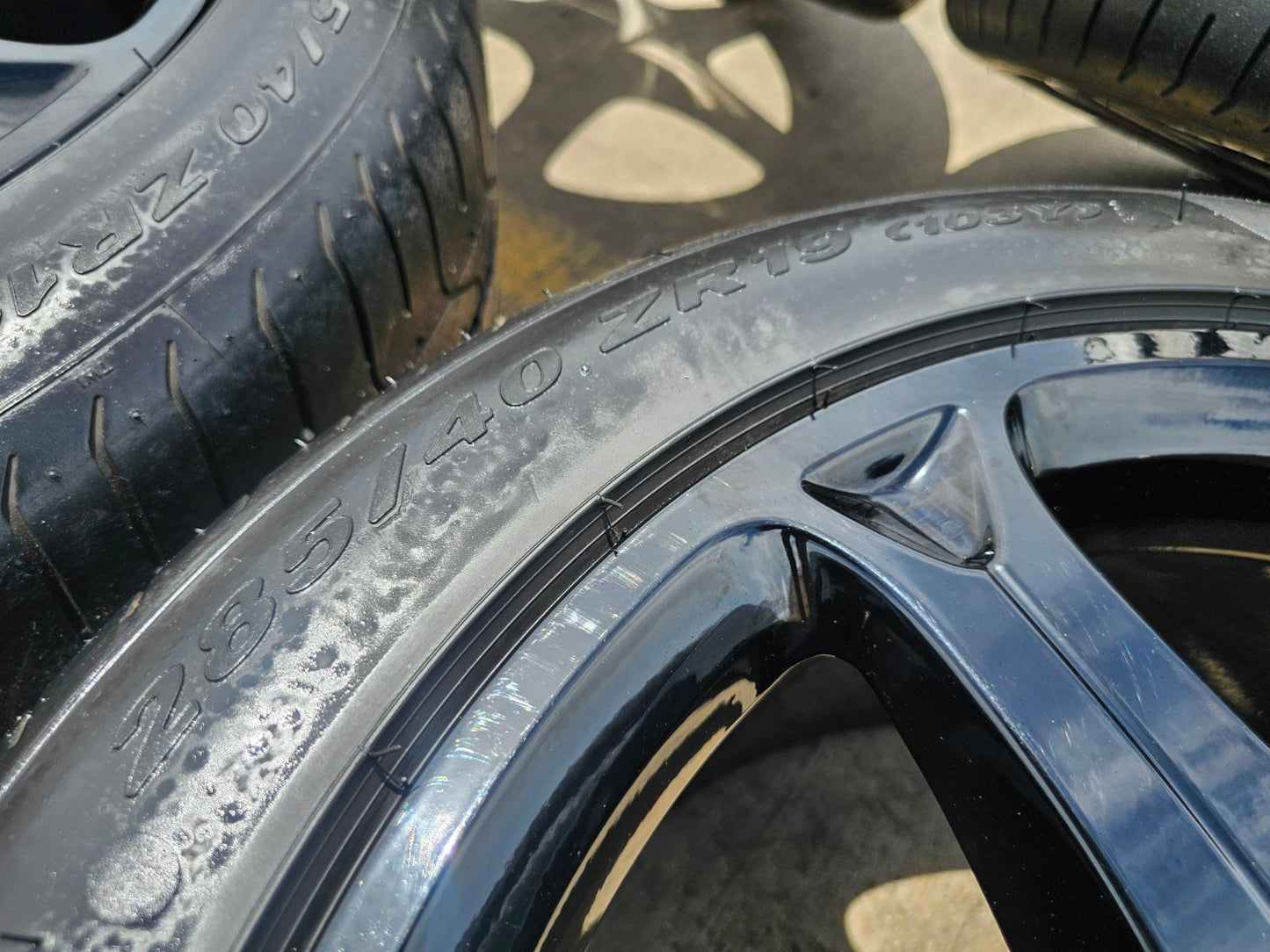 19" Ferrari California OEM 226000 226002 black wheels rims SET tires