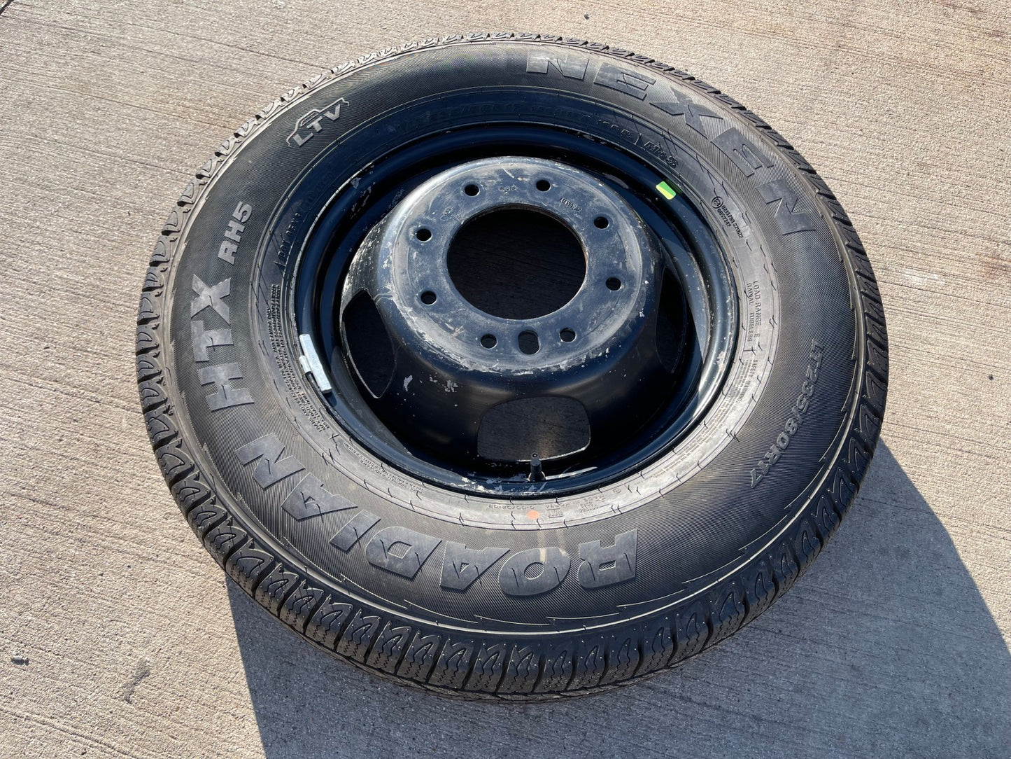 17" Dodge Ram 3500 Dually 8x200 wheel rim 2703 2704 OEM 2023 2024 2025 2026 NEW