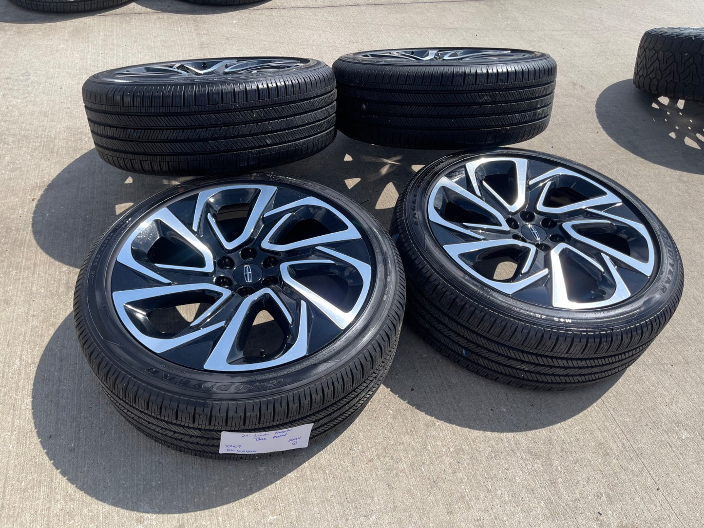 24" Lincoln Navigator BLACK LABEL OEM 10669 rims wheels Ford 2025 2026 2027 NEW