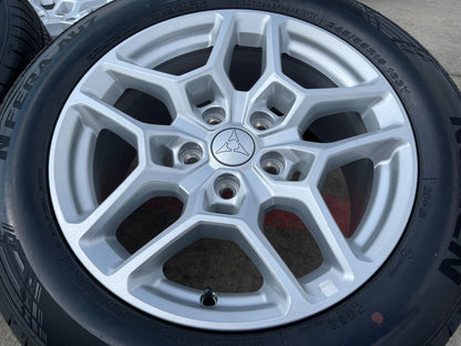 (1) 18" Dodge Charger DAYTONA Challenger EV OEM wheel rim tire
