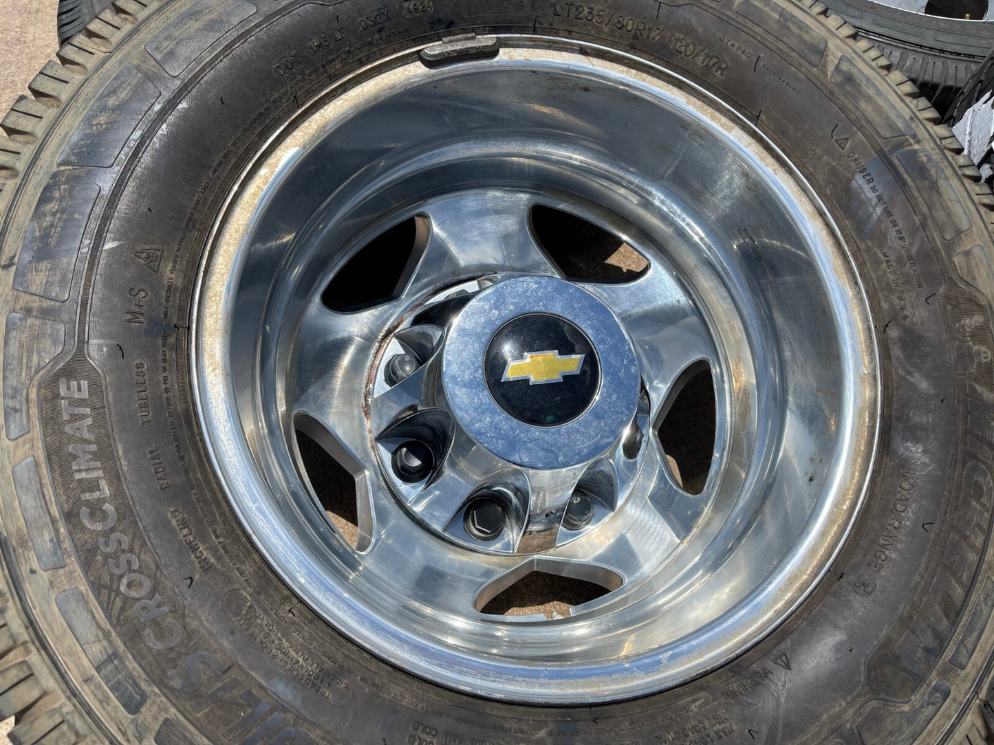 17" Chevy Silverado GMC Sierra 3500 Dually rims wheels OEM 5519 5520 MICHELIN