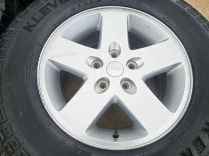 (1) 17" Jeep Gladiator OEM wheels rims 9074 Wrangler Kenda Klever A/T spare