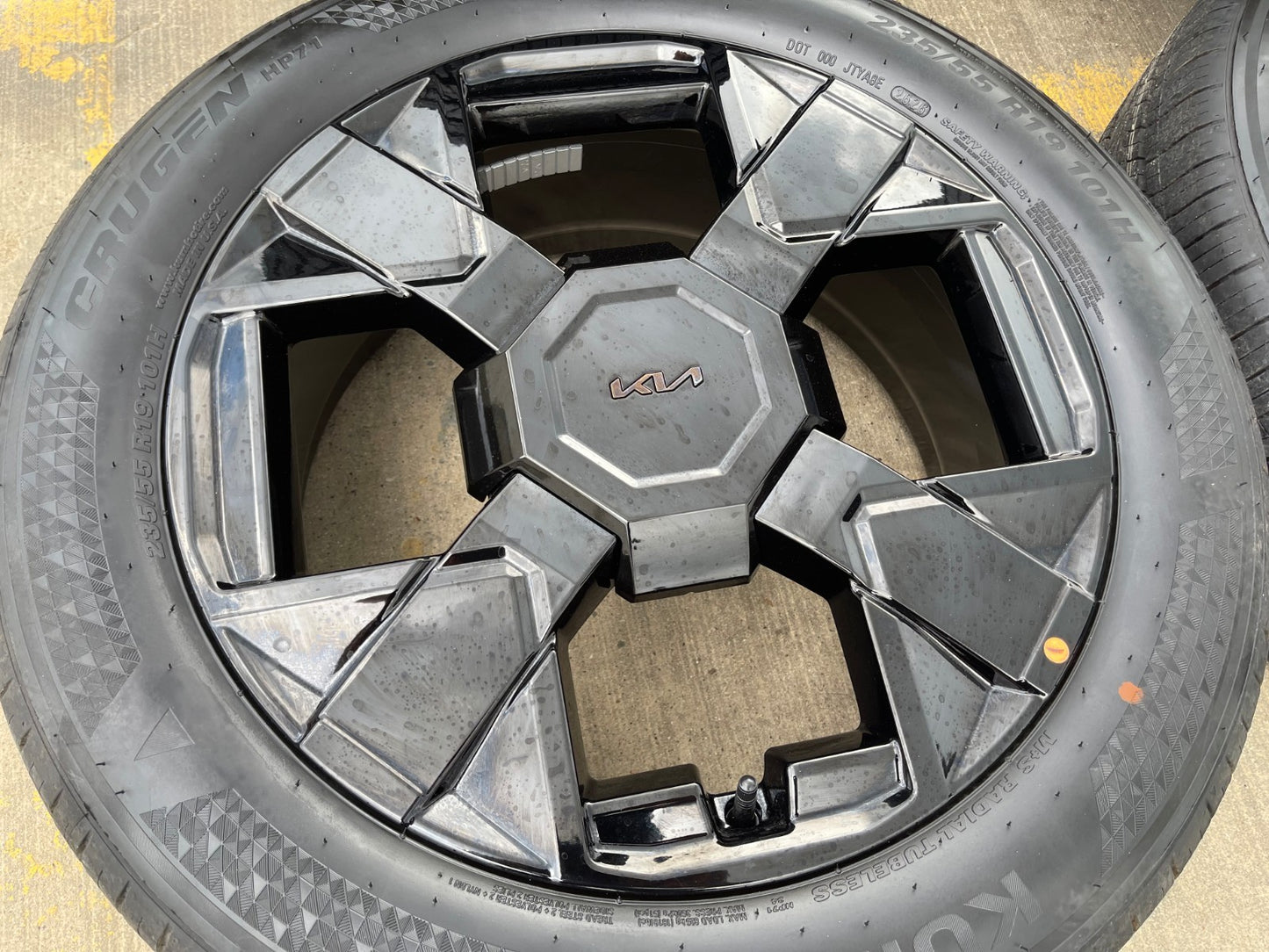 19" Kia Telluride OEM wheels rims Sportage Sorento Sedona SET 2025 2026 2027 NEW